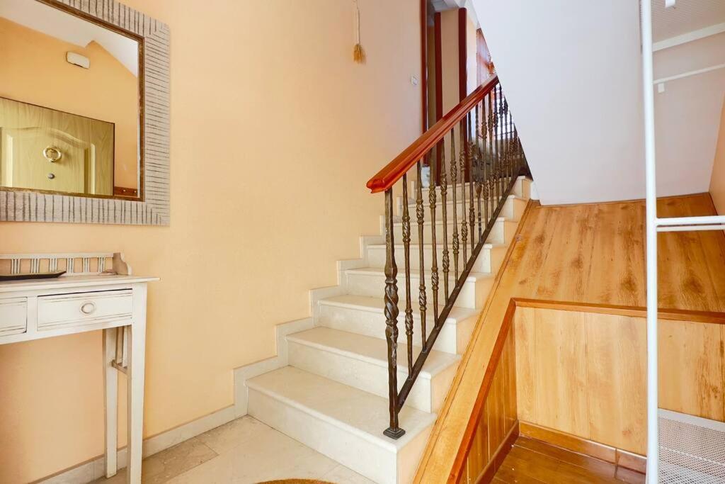 Casa Canillas - For Solo Travelers Or Small Groups Of 4 To 6 People Canillas de Aceituno エクステリア 写真
